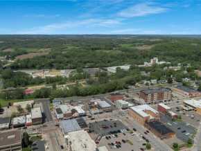 Menomonie Commercial Real Estate